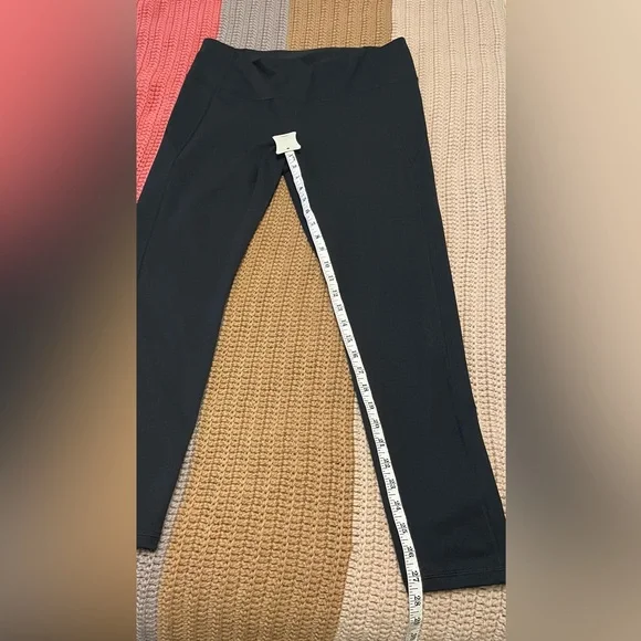 Under Armour Set of Two Black Leggings; one cropped, one full length. Women’s XL - Picture 11 of 13